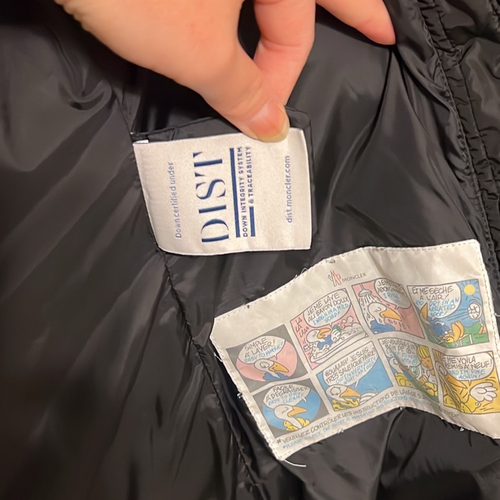 Moncler Quilted Black Puffer Jacket - Picture 6 of 14
